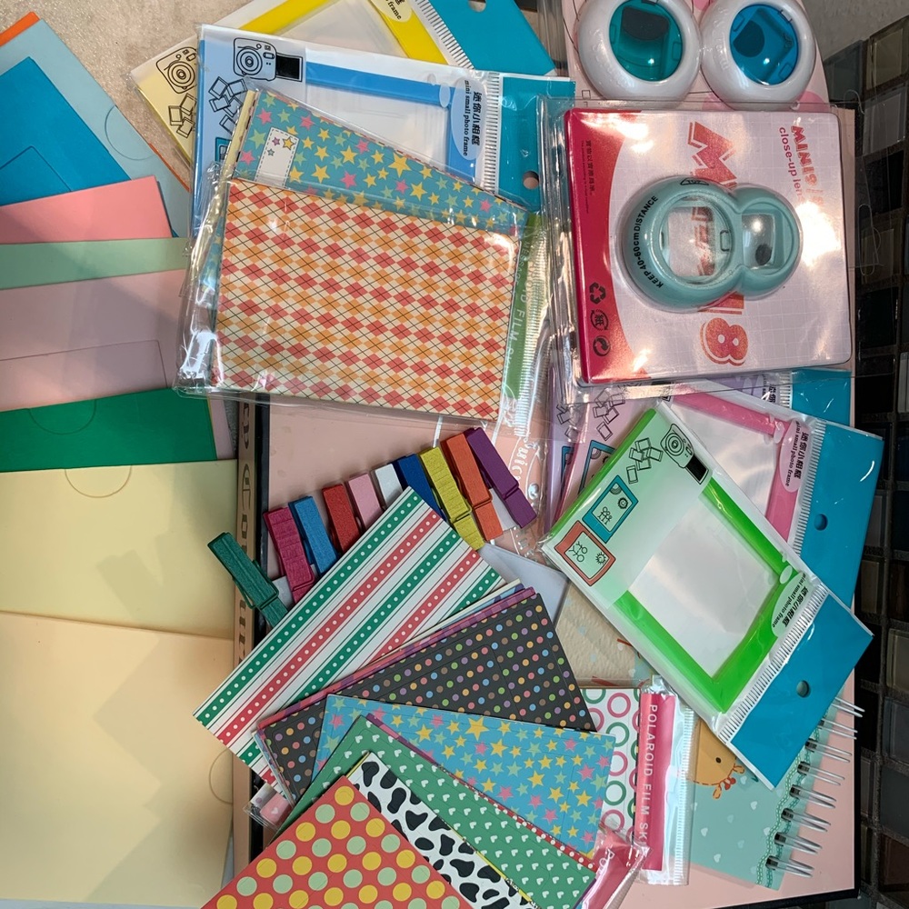 Polaroid bundle set/ Film skins